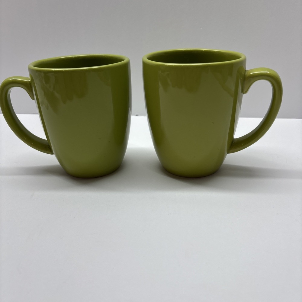 2 CORELLE Stoneware Coffee Mugs Lime Sage Green Cup Vintage Kitchenware